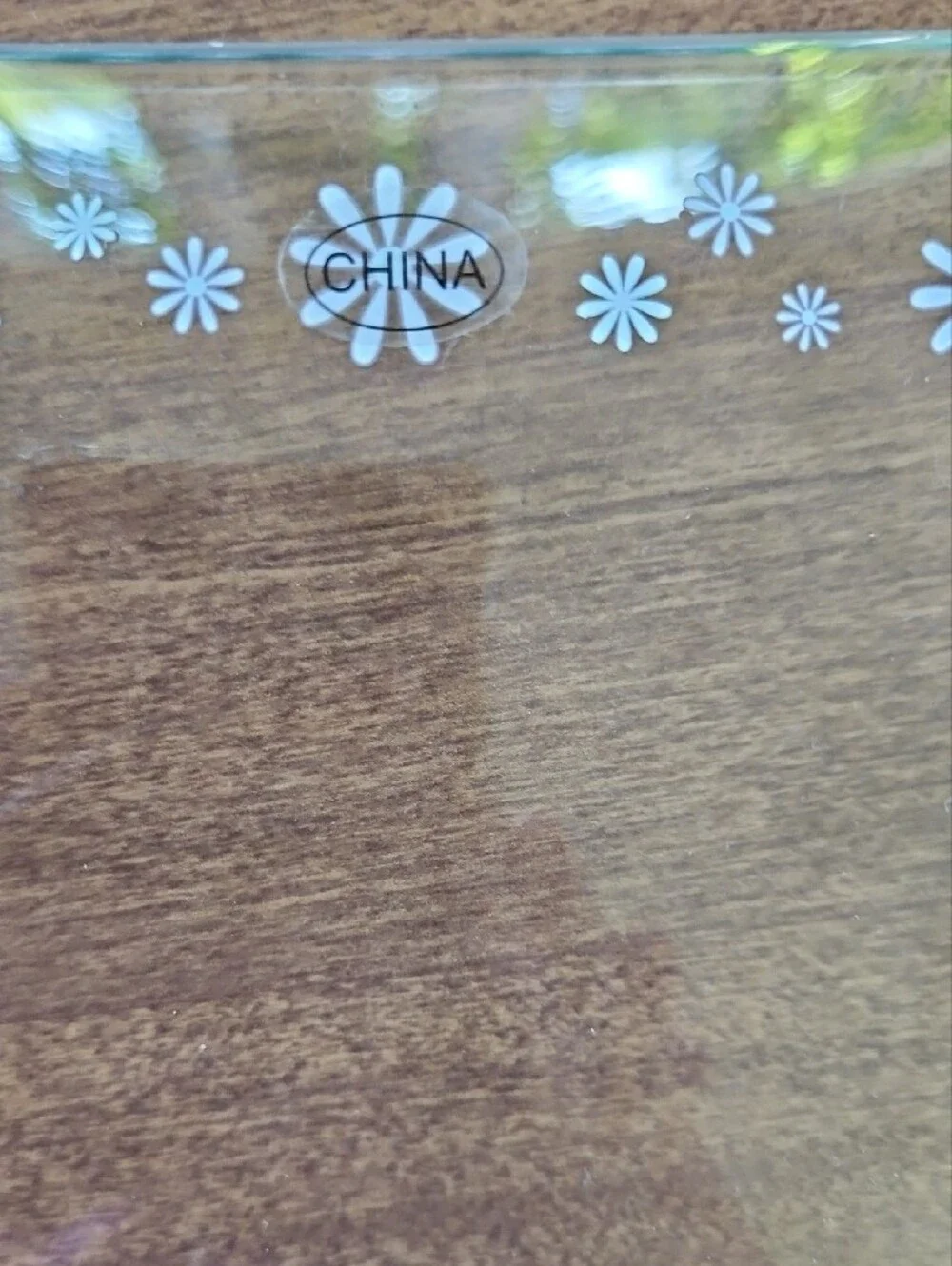 Pampered Chef Clear Glass Dessert Plates with Pink Daisy Border, Set of 4
